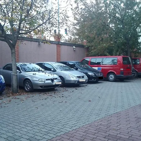 Ξενοδοχείο Bella Σέγκεντ