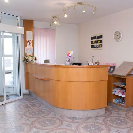 Bella Hotel
