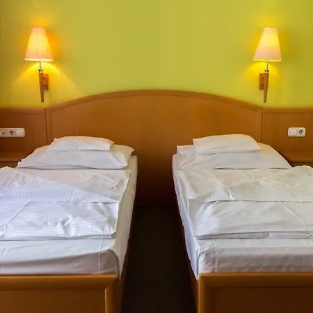 Bella 3* Szeged